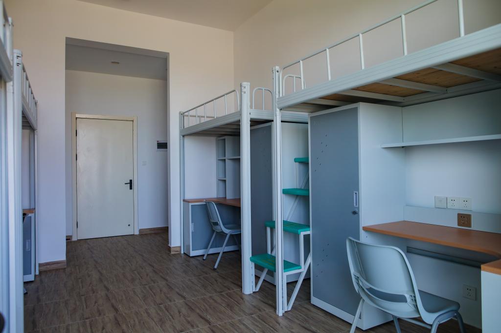 温馨的宿舍生活-汕头大学本科招生网